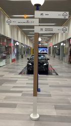 Pulbervärvitud postiviidad ning jalg